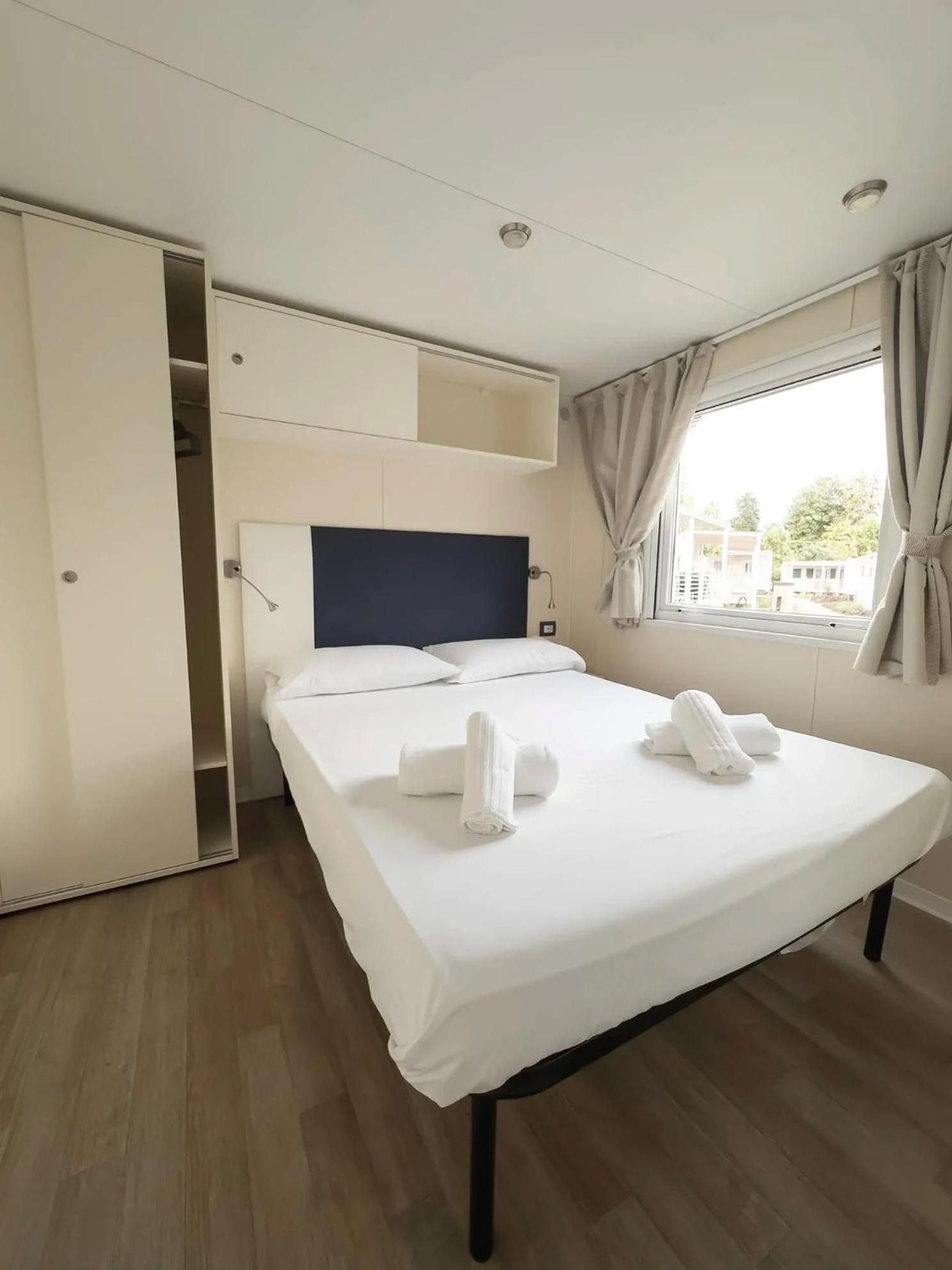 Campsite Solcio Village Lesa